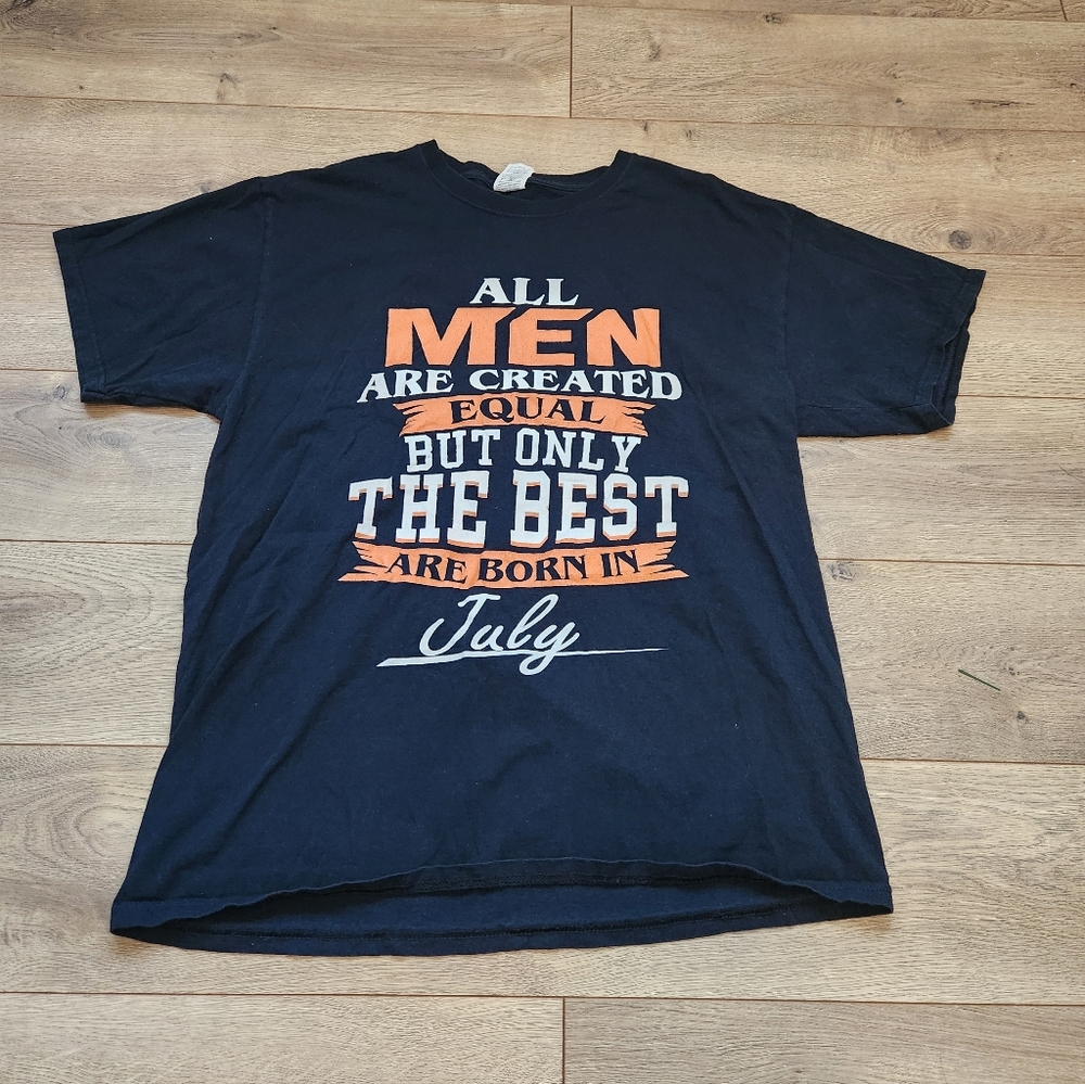 Mens Large July Birthday Tee Shirt